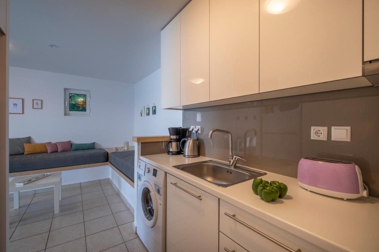 Meli Apartments & Villas Ківеріон Екстер'єр фото