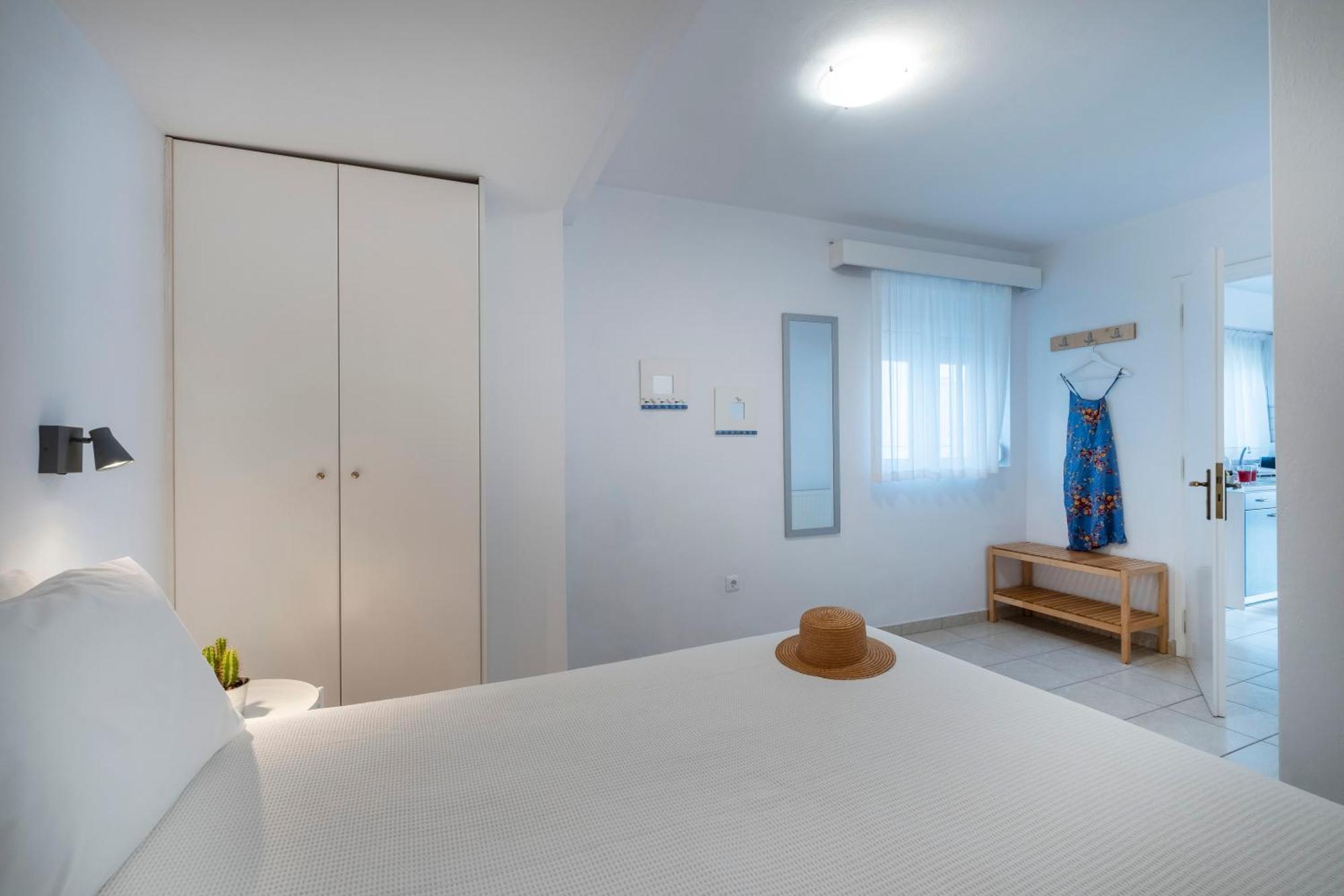 Meli Apartments & Villas Ківеріон Екстер'єр фото